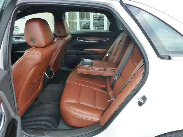 2017 Cadillac XTS Luxury 4dr Sedan